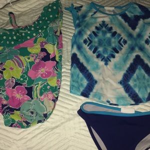 2 girls swimsuit